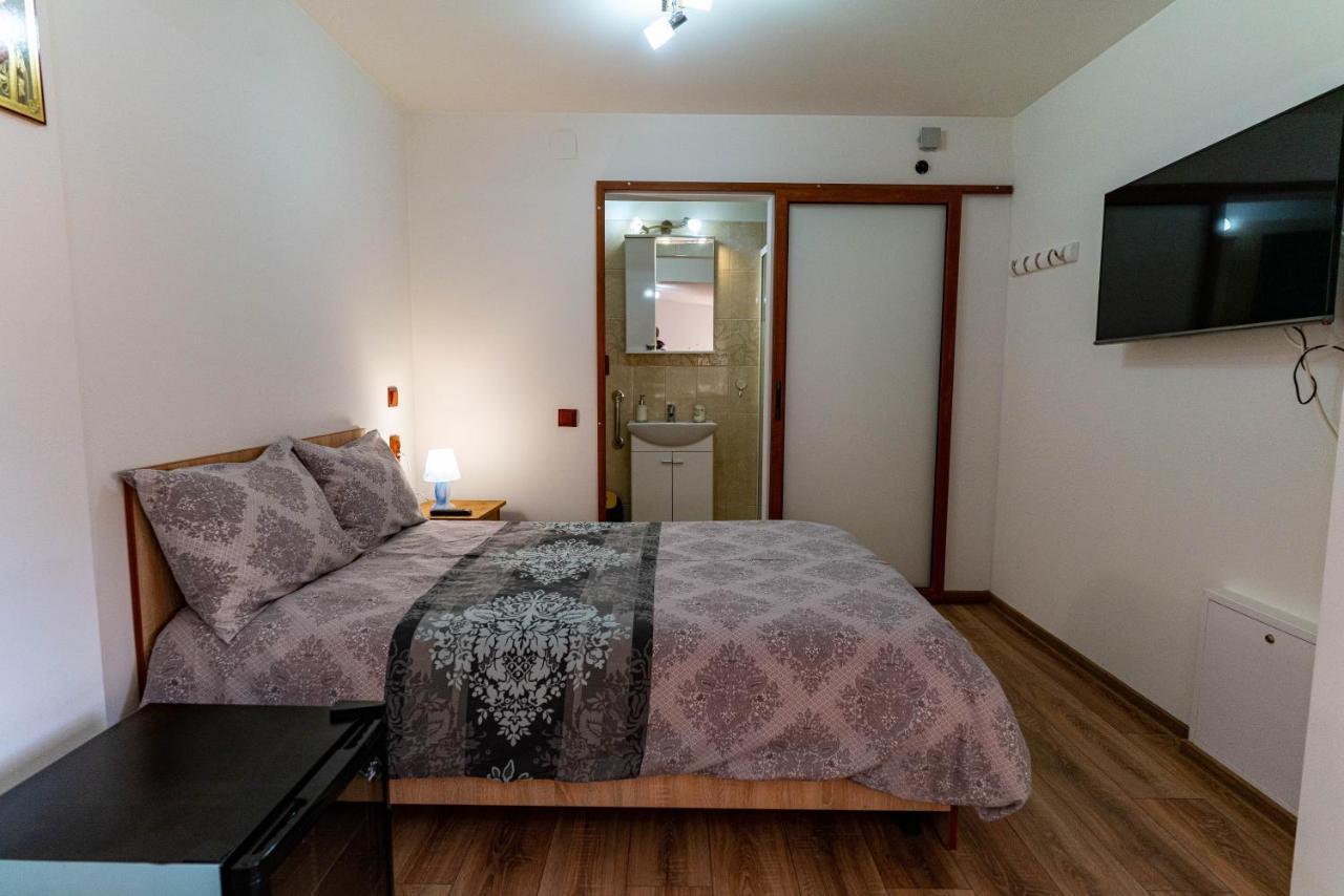 La Bebe 2 Beds Lejlighed Hunedoara Eksteriør billede
